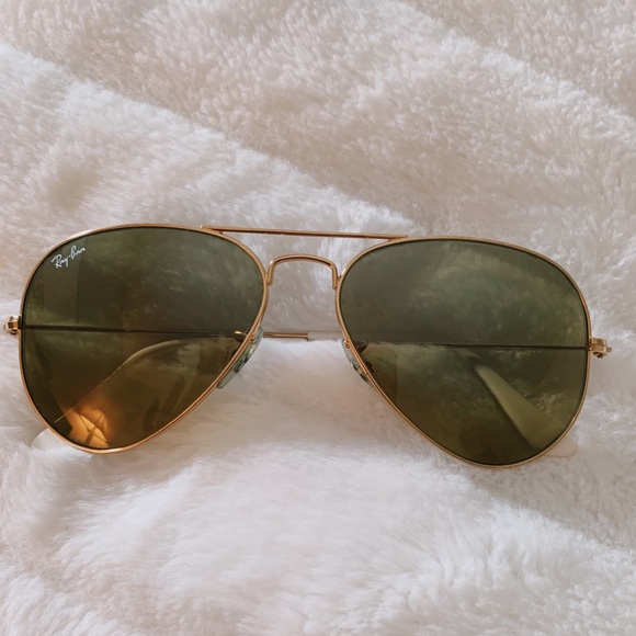 Ray-Ban Accessories - Ray Ban Classic Aviators
